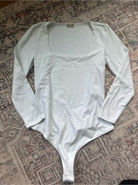 Free People Truth or Square Bodysuit Size M – White Long Sleeve Square Neck